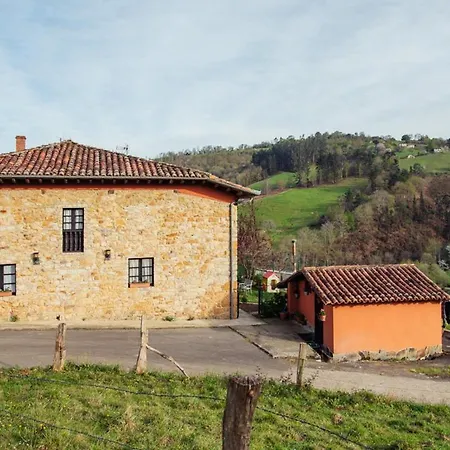 Gospodarstwo wiejskie Casa Longo Llames de Parres